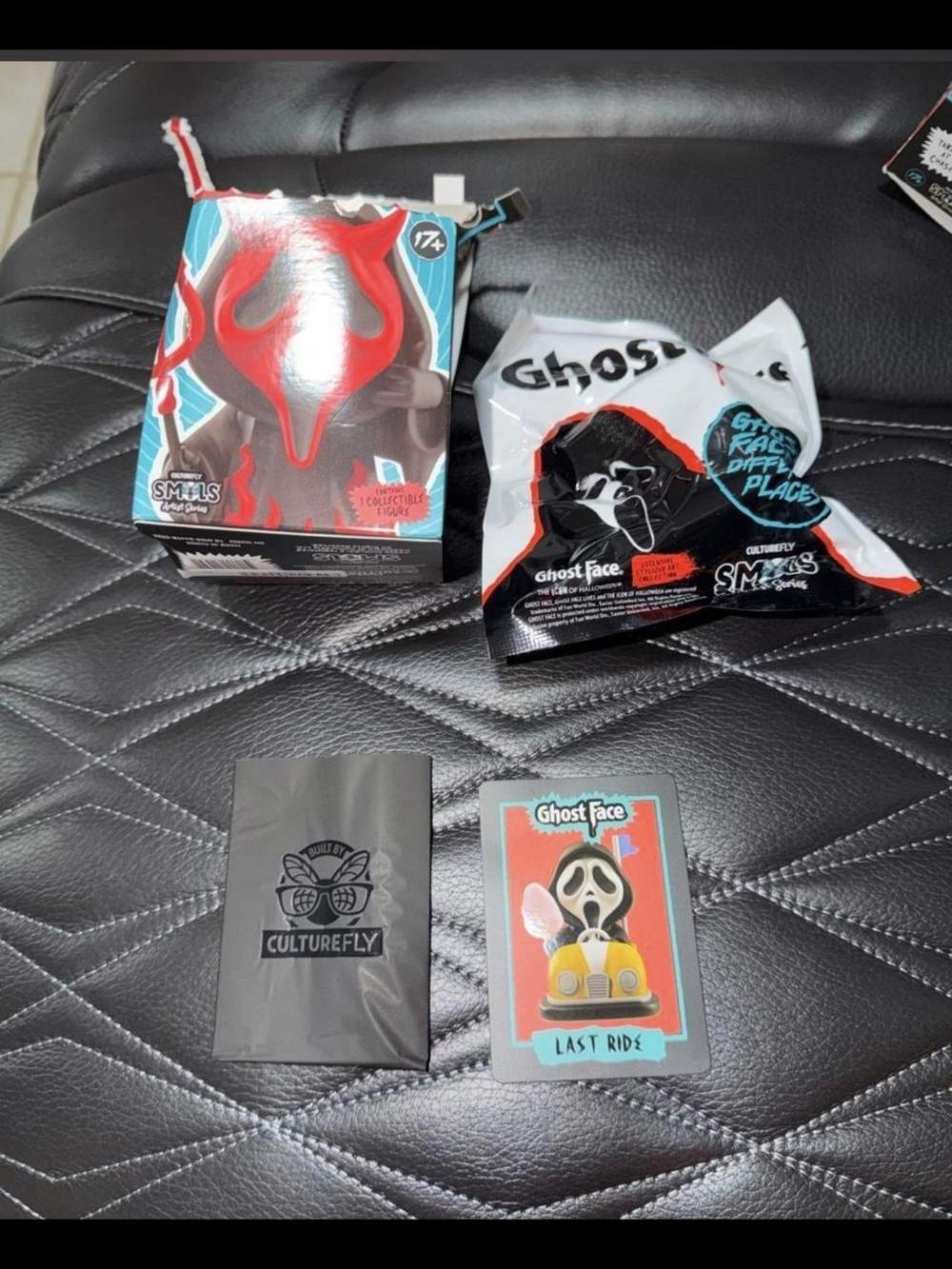 Ghost Face Collectible Vinyl Figure - Red & Black